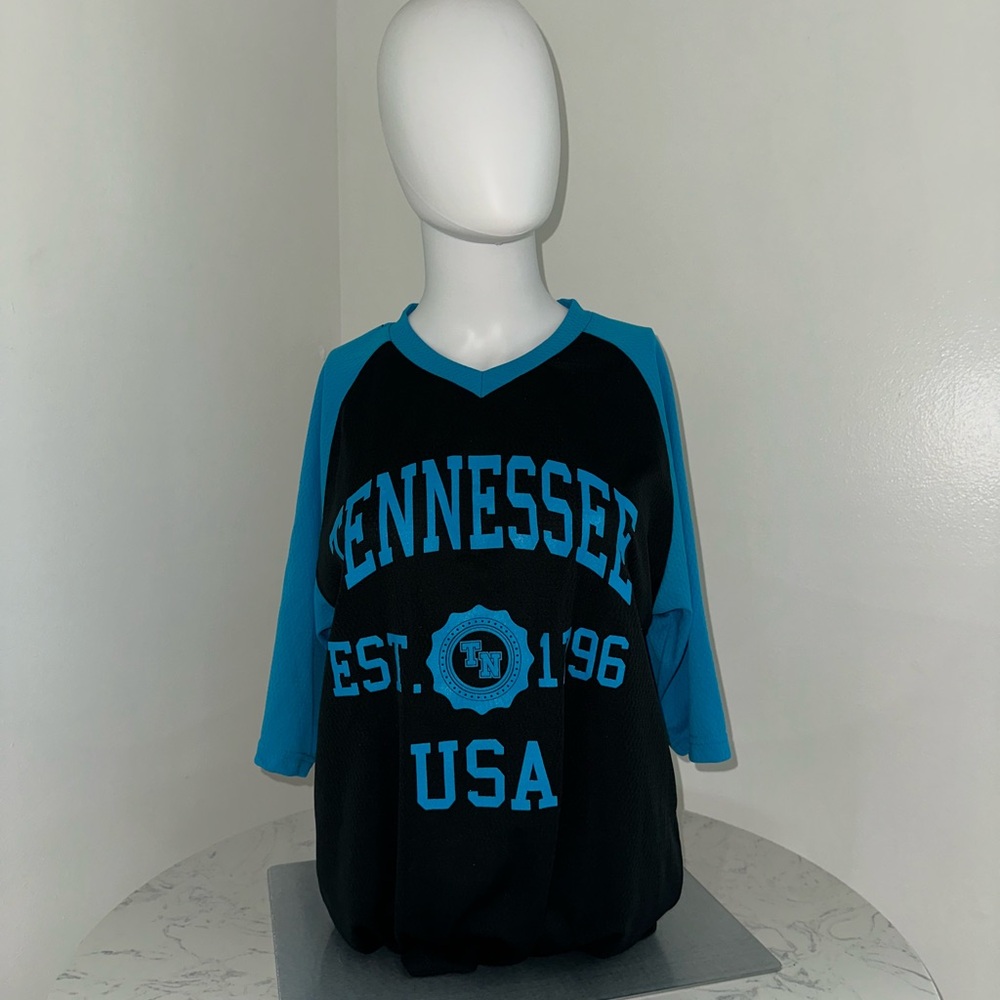 Tennessee USA  Raglan Shirt - Black and Blue size medium